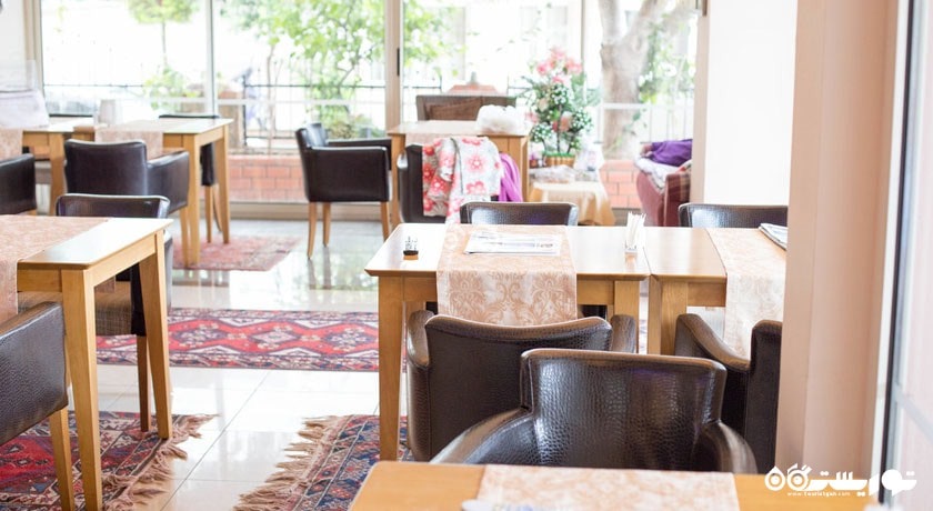 نمای رستوران سرپوشیده هتل